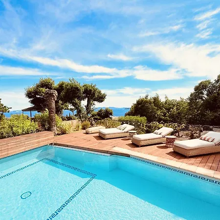 Vue Mer, 14 Pers. - Fr-1-900-7 *